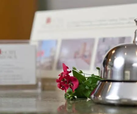 Am Rathaus Otel 3*