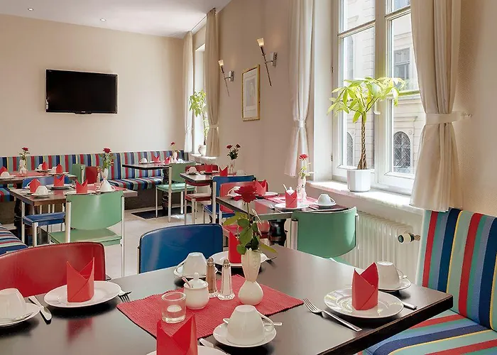 Am Rathaus 3* Augsburgo