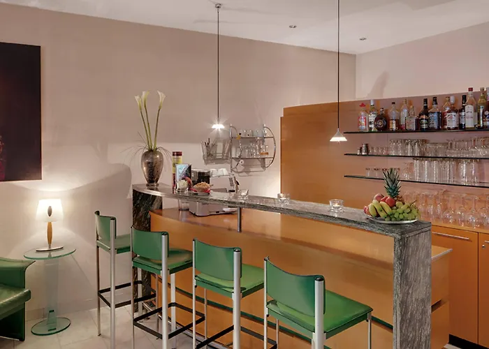 Am Rathaus 3* אוגסבורג